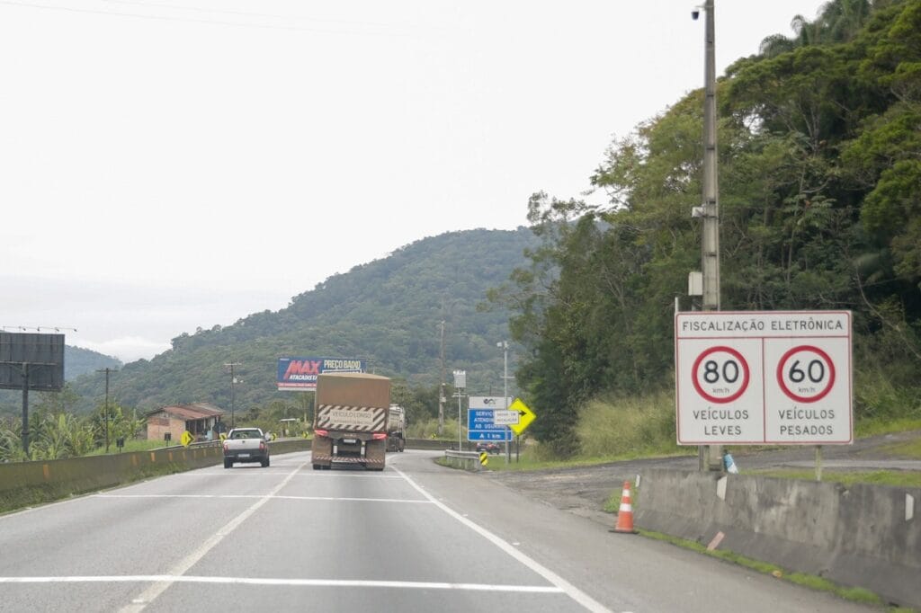 radares em rodovias